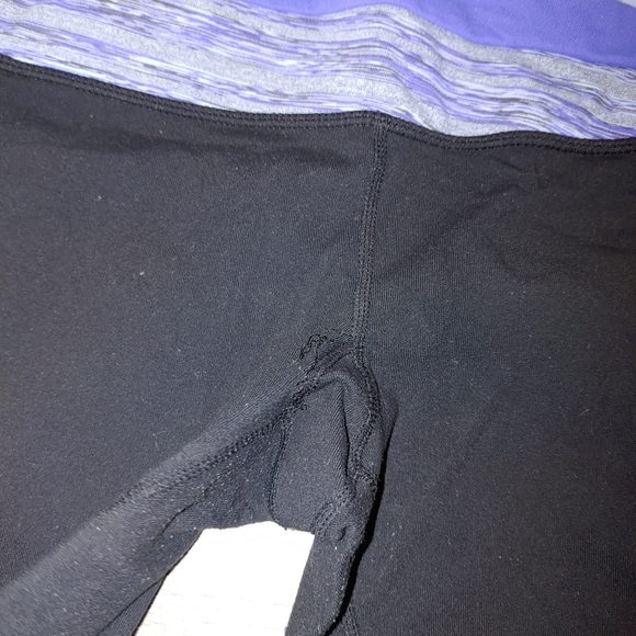Lululemon Leggings Size 4 - Picture 3 of 7